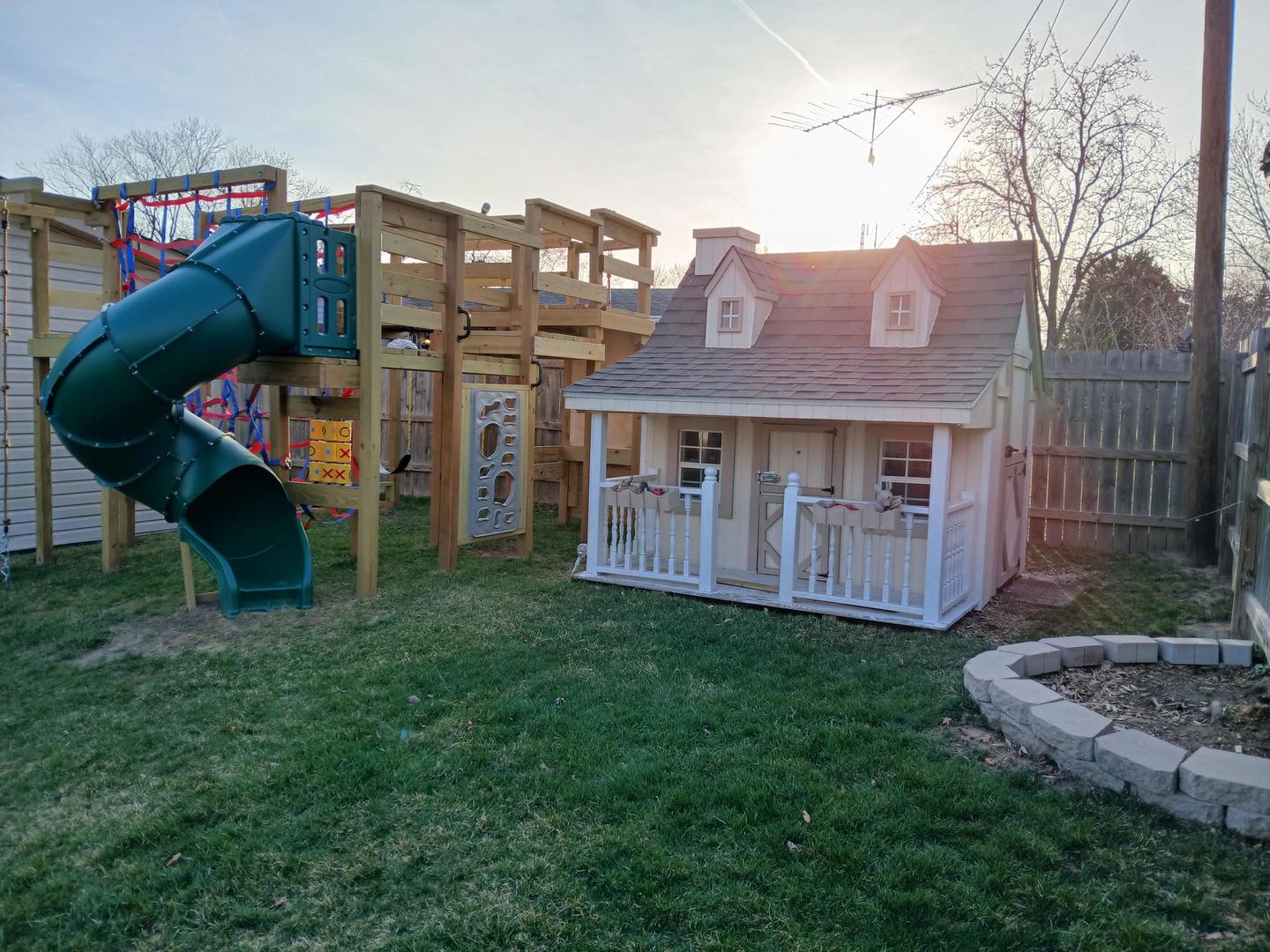 18468 W Meadow Lane Property Photo 15