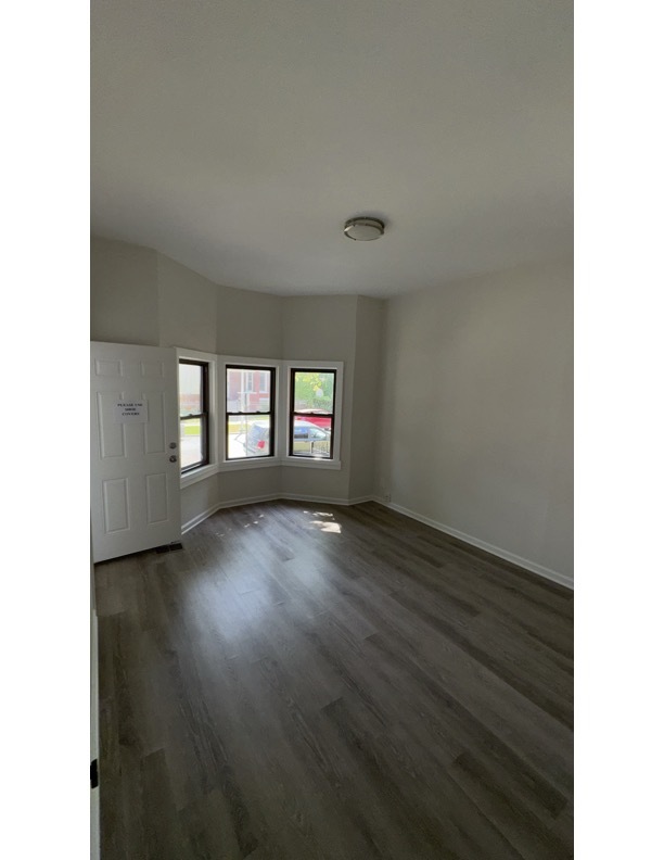5344 S Carpenter Street Property Photo 8