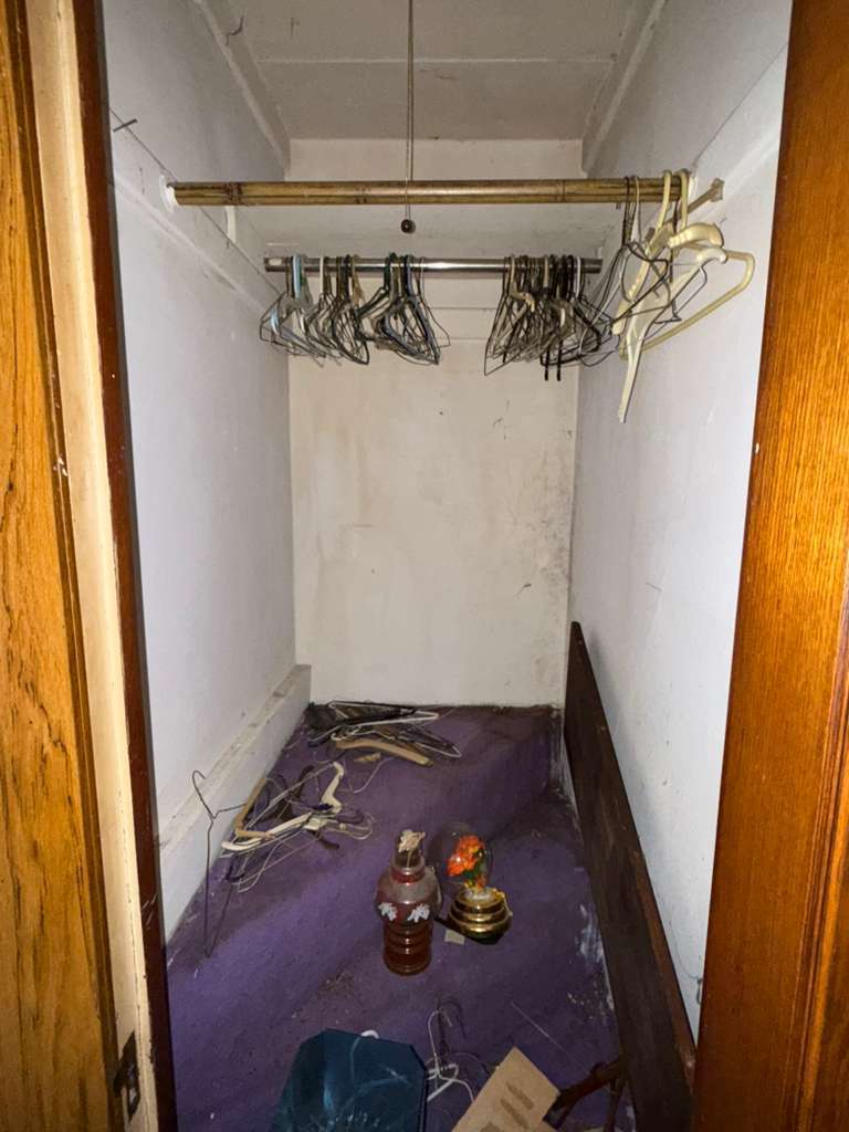 2627 S 60th Court Property Photo 18