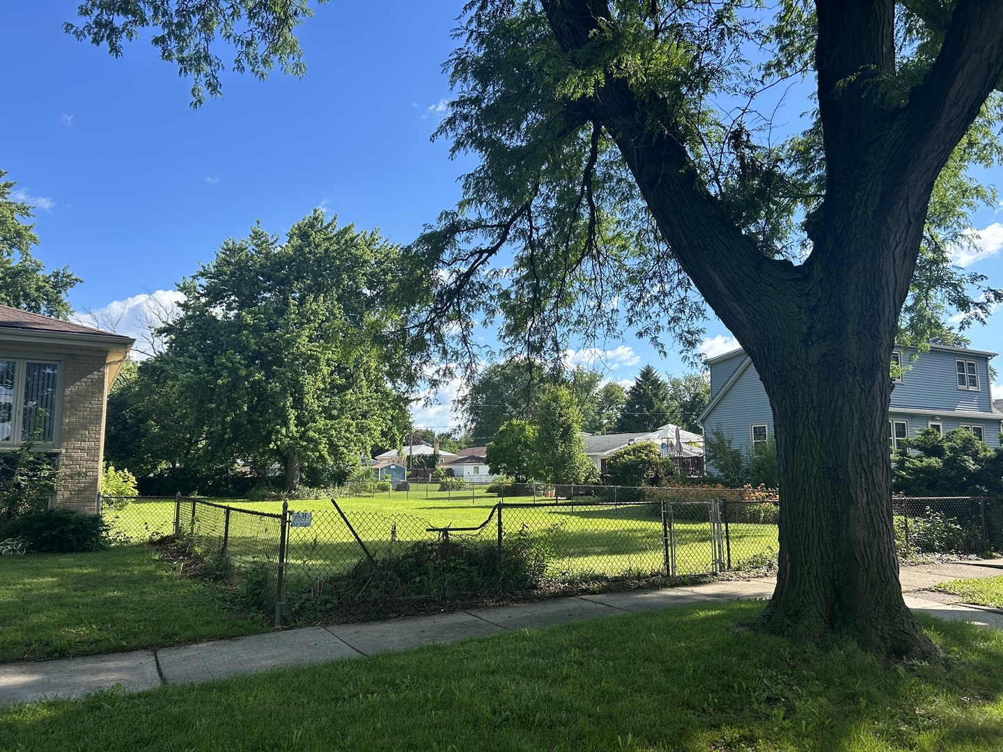 8326 45th Place Property Photo 15
