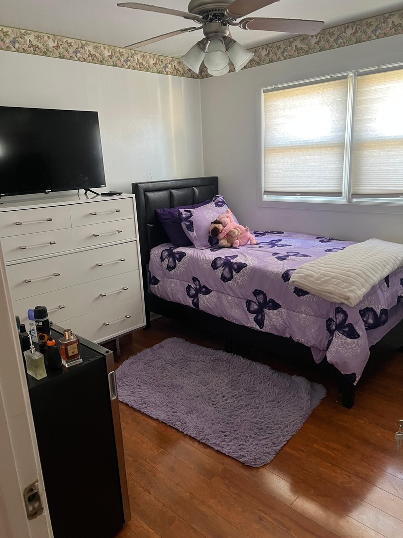 15943 Vine Avenue Property Photo 8