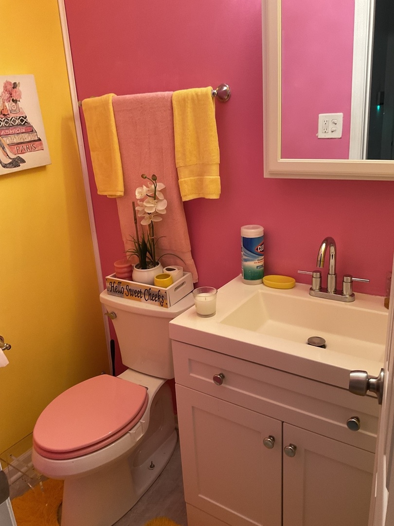 15943 Vine Avenue Property Photo 17