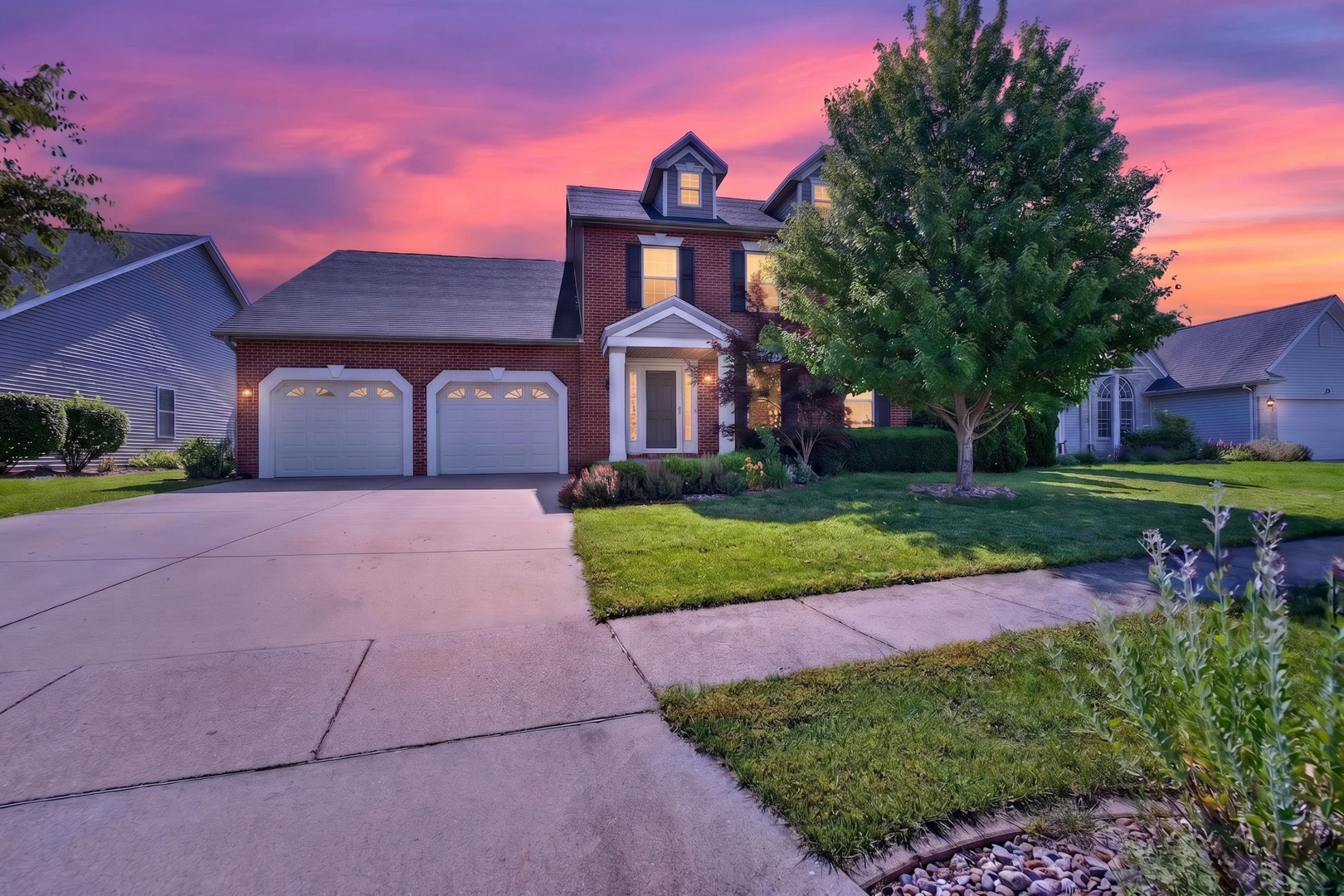 14 Rosewood Court Property Photo 1