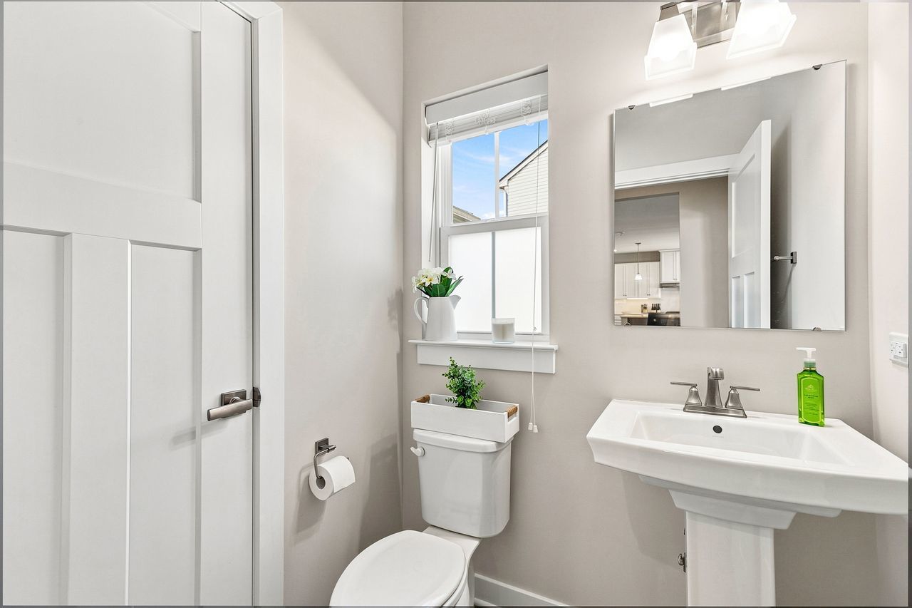 1825 Tall Oaks Drive Property Photo 11