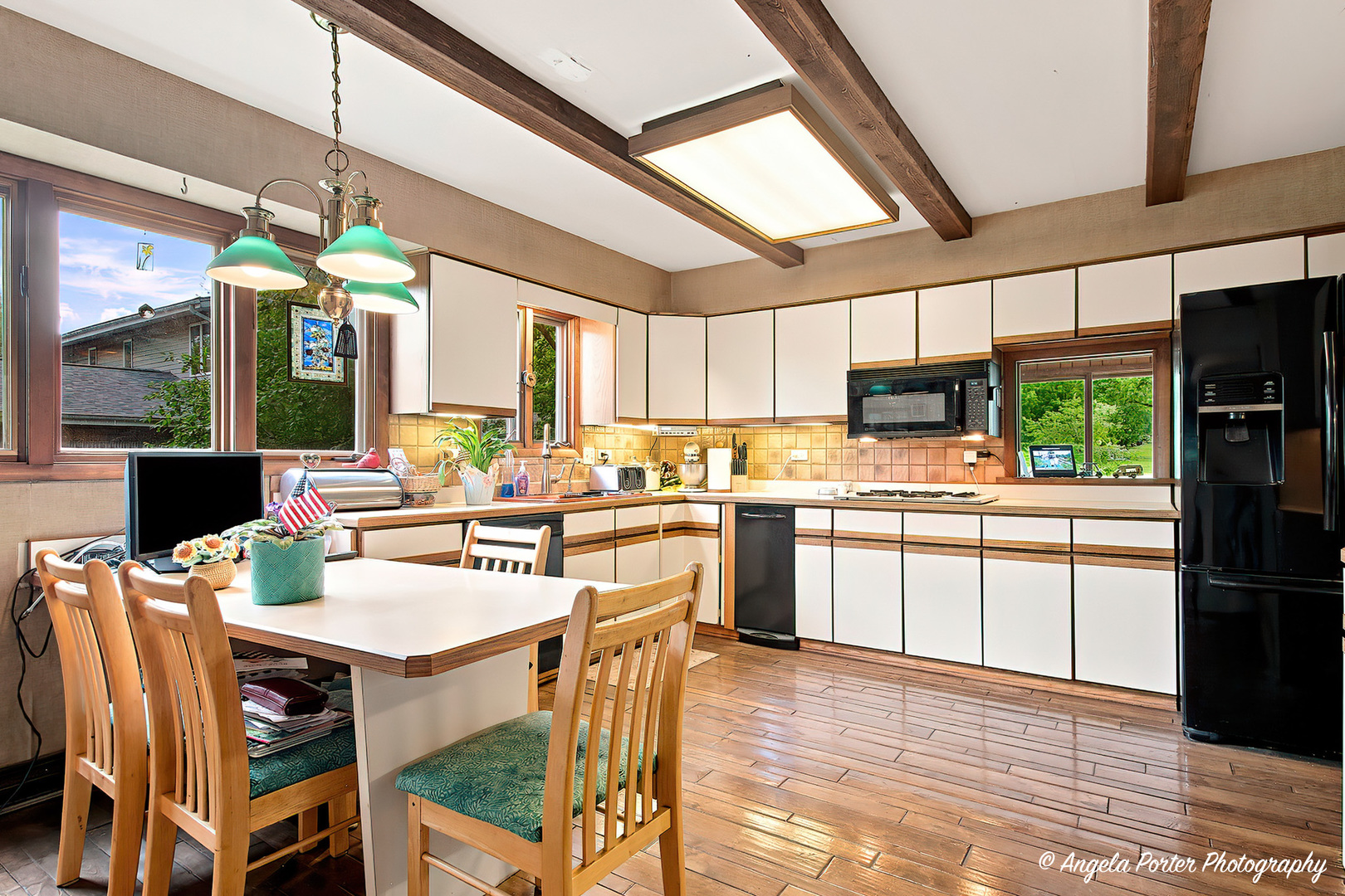 213 River Drive Property Photo 17