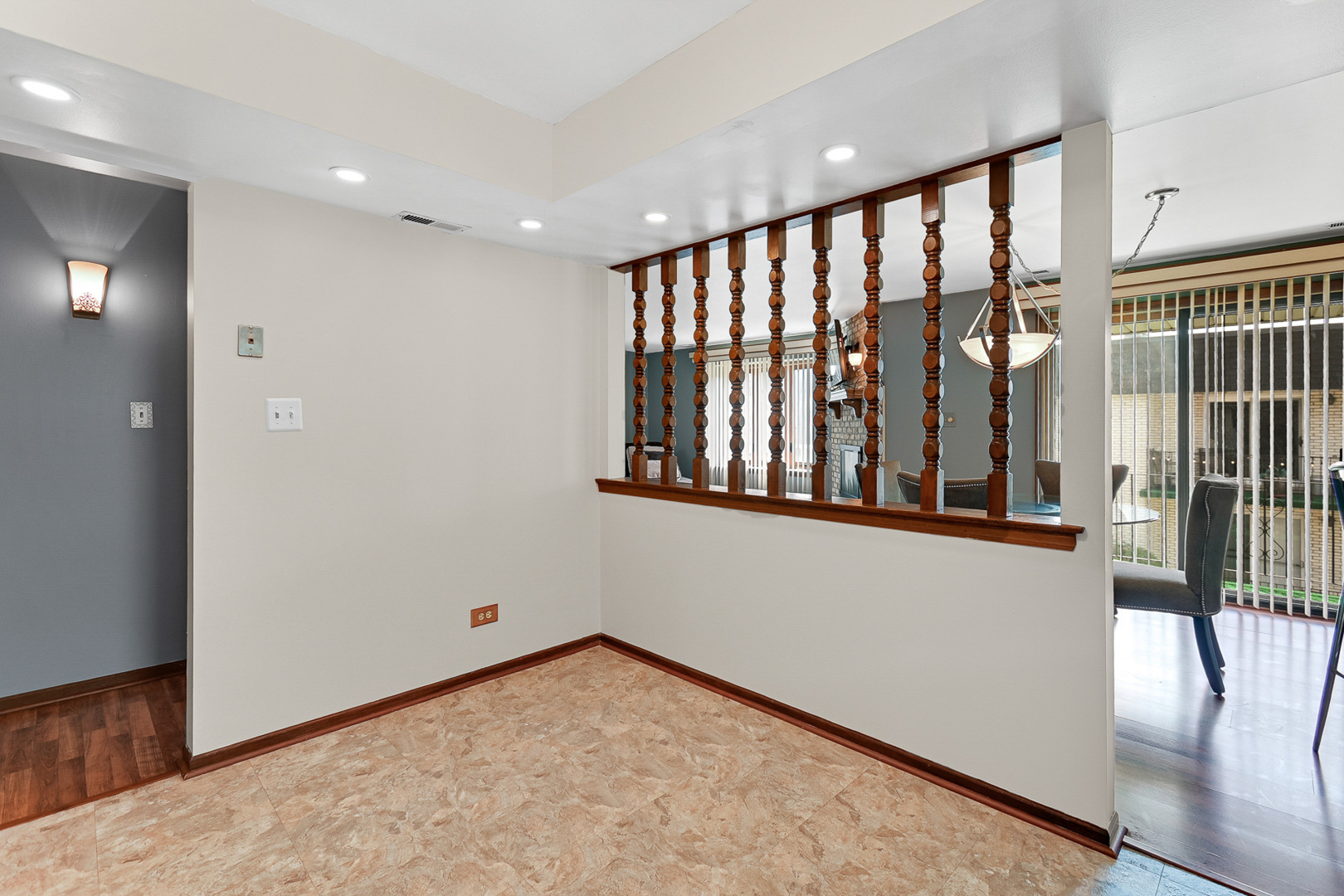 4011 W 97th Street 2n Property Photo 11