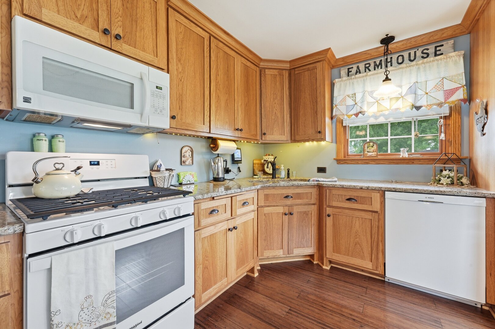 12640 S Tripp Avenue Property Photo 14