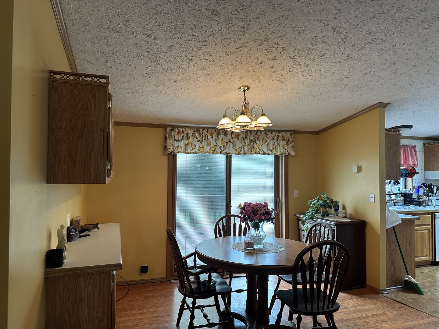 409 9th Street Property Photo 5