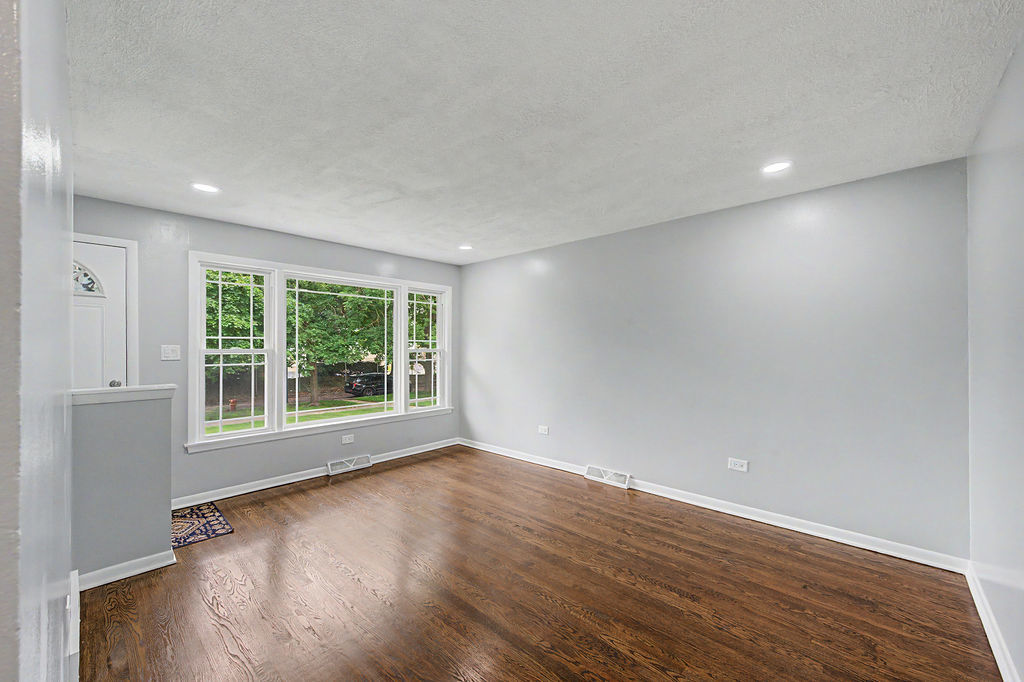 12690482 Property Photo 6
