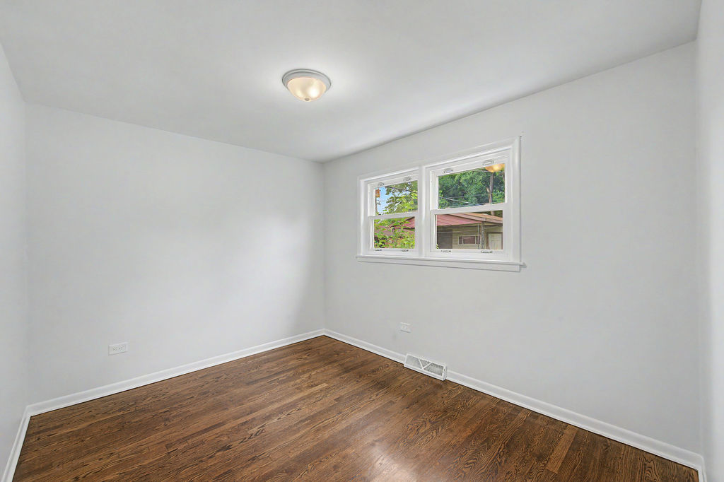 12690482 Property Photo 13