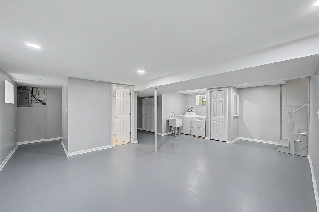12690482 Property Photo 16