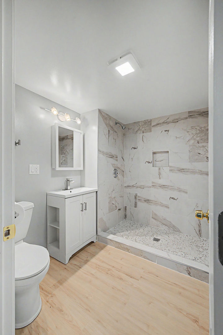 12690482 Property Photo 17