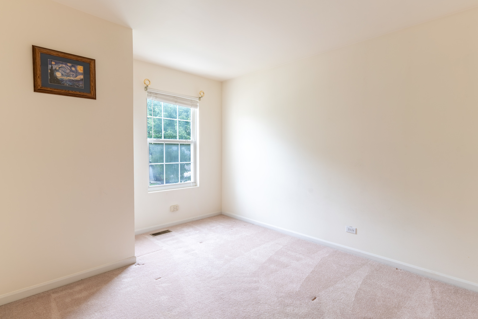 1944 Woodhaven Drive Property Photo 18