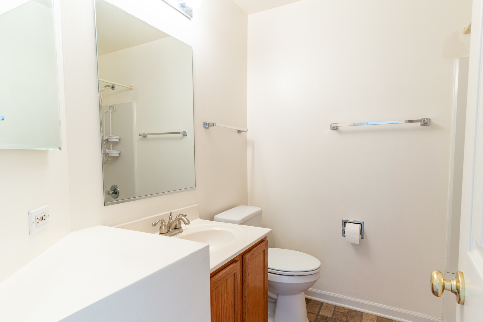 1944 Woodhaven Drive Property Photo 20