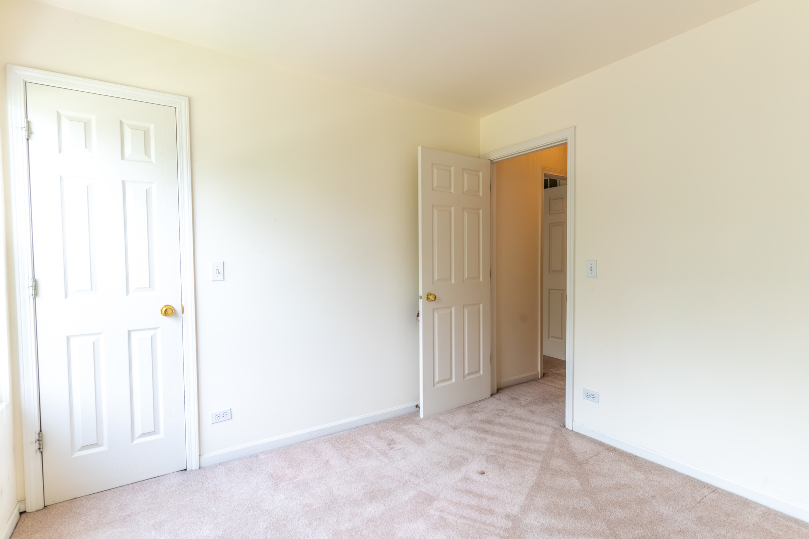 1944 Woodhaven Drive Property Photo 23