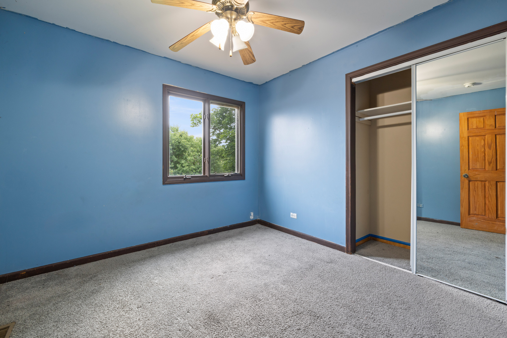 983 Valleyview Drive Property Photo 24