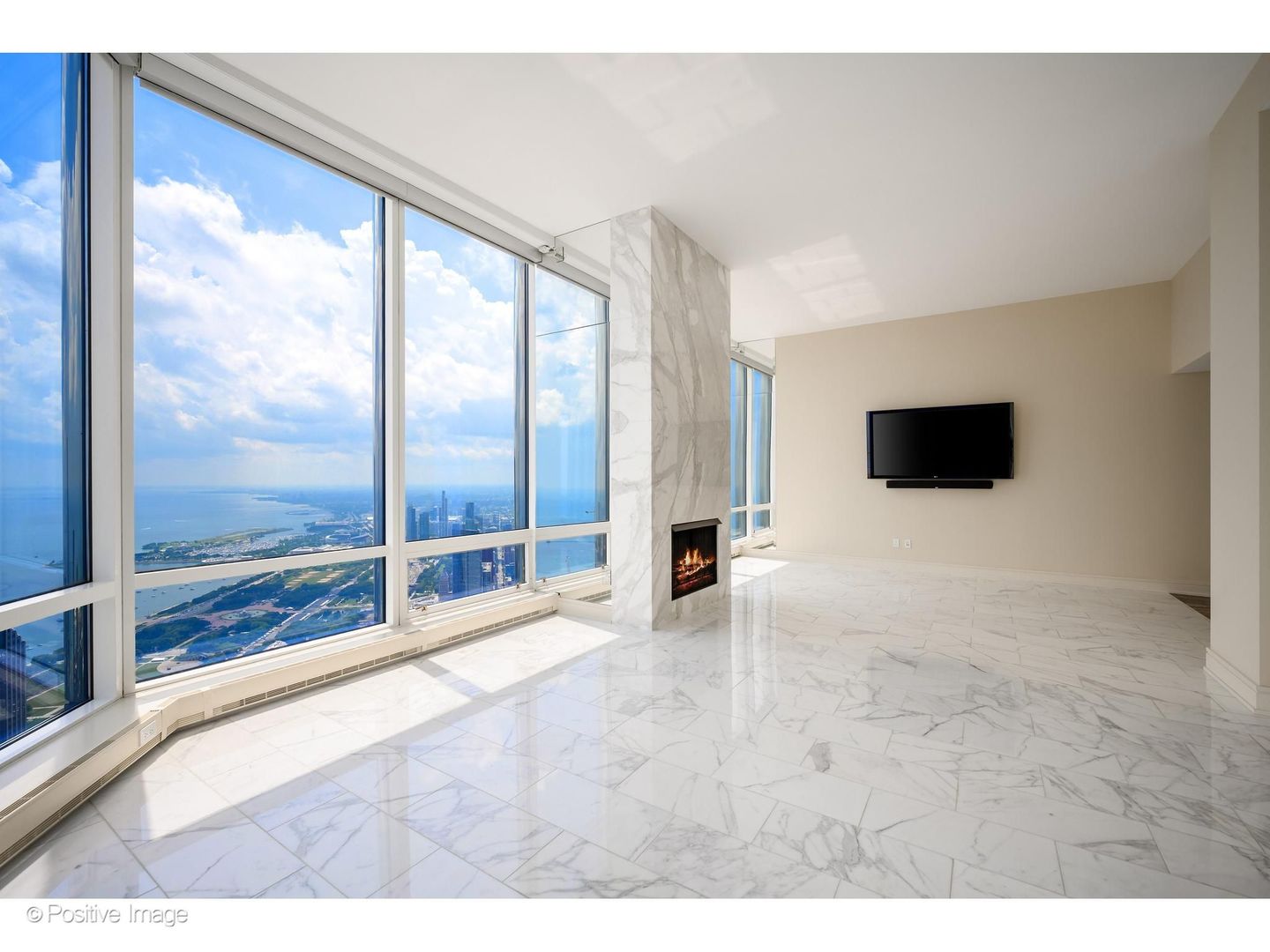 401 N Wabash Avenue 86d Property Photo 4