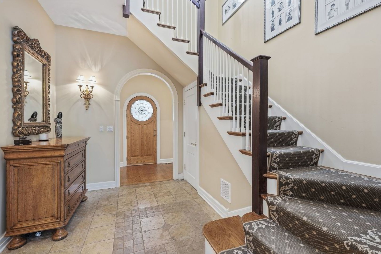 241 Walden Drive Property Photo 3