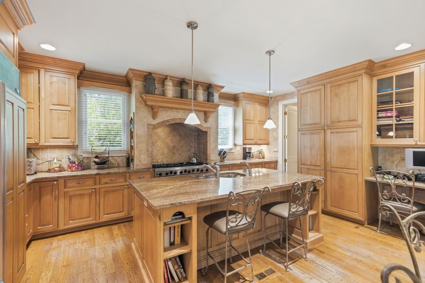 241 Walden Drive Property Photo 11