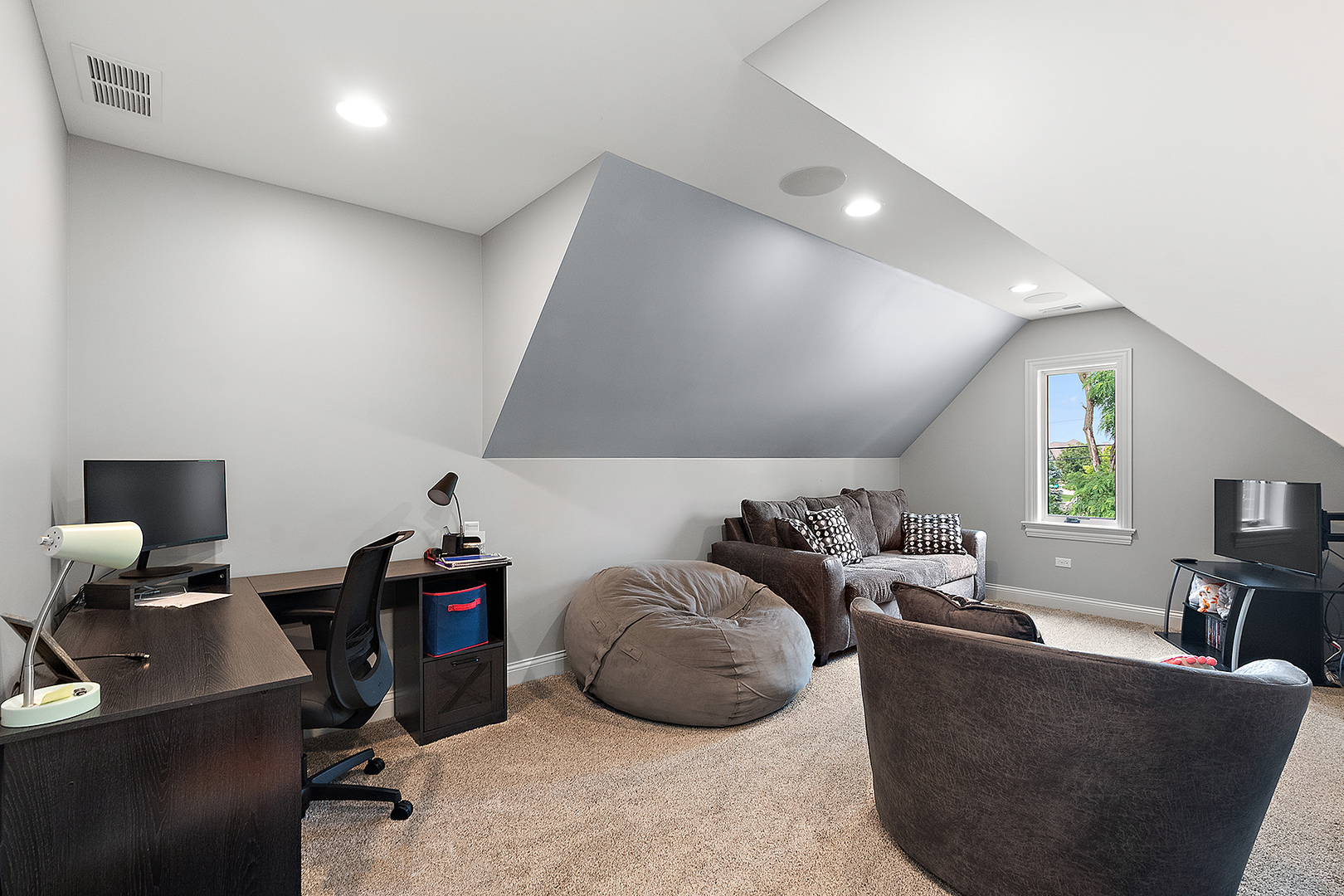 21707 Owens Road Property Photo 40