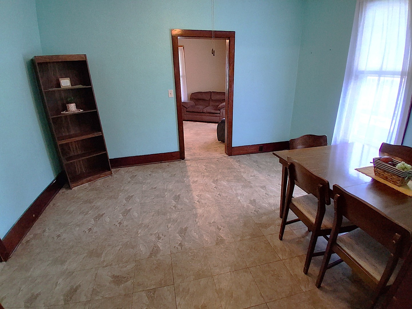 112 E 6th Street Property Photo 21