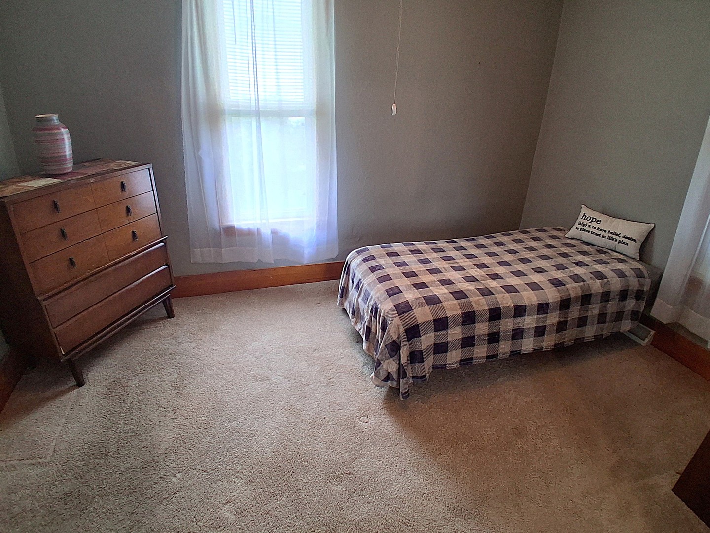 112 E 6th Street Property Photo 29