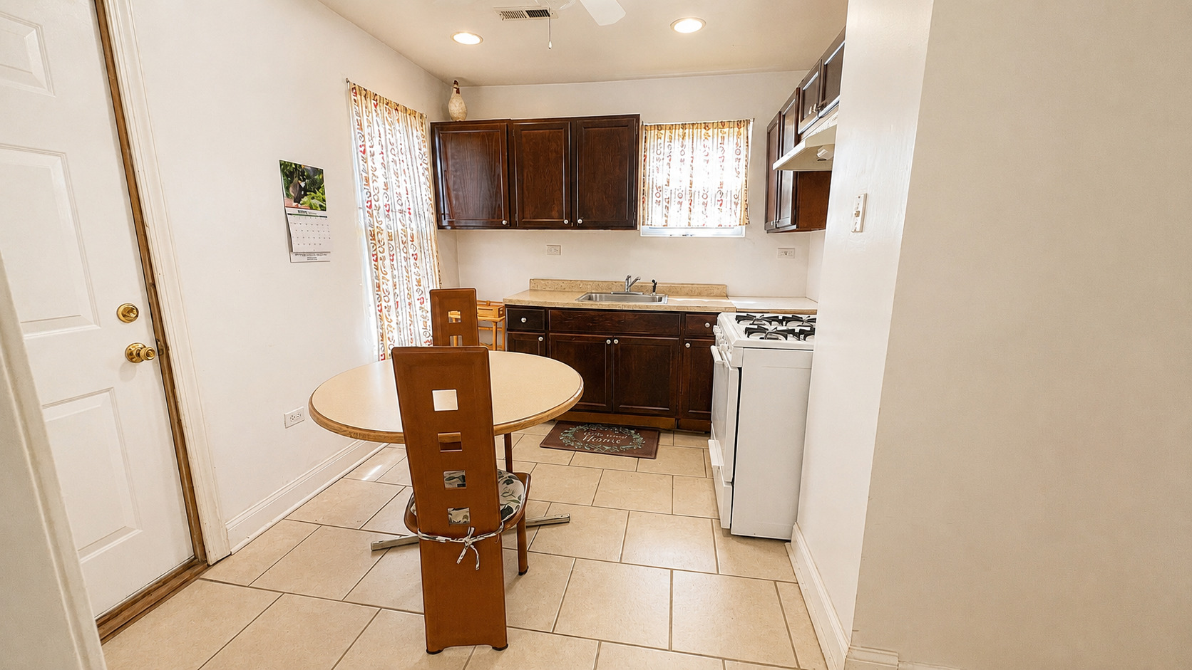 4459 W Carroll Avenue Property Photo 7