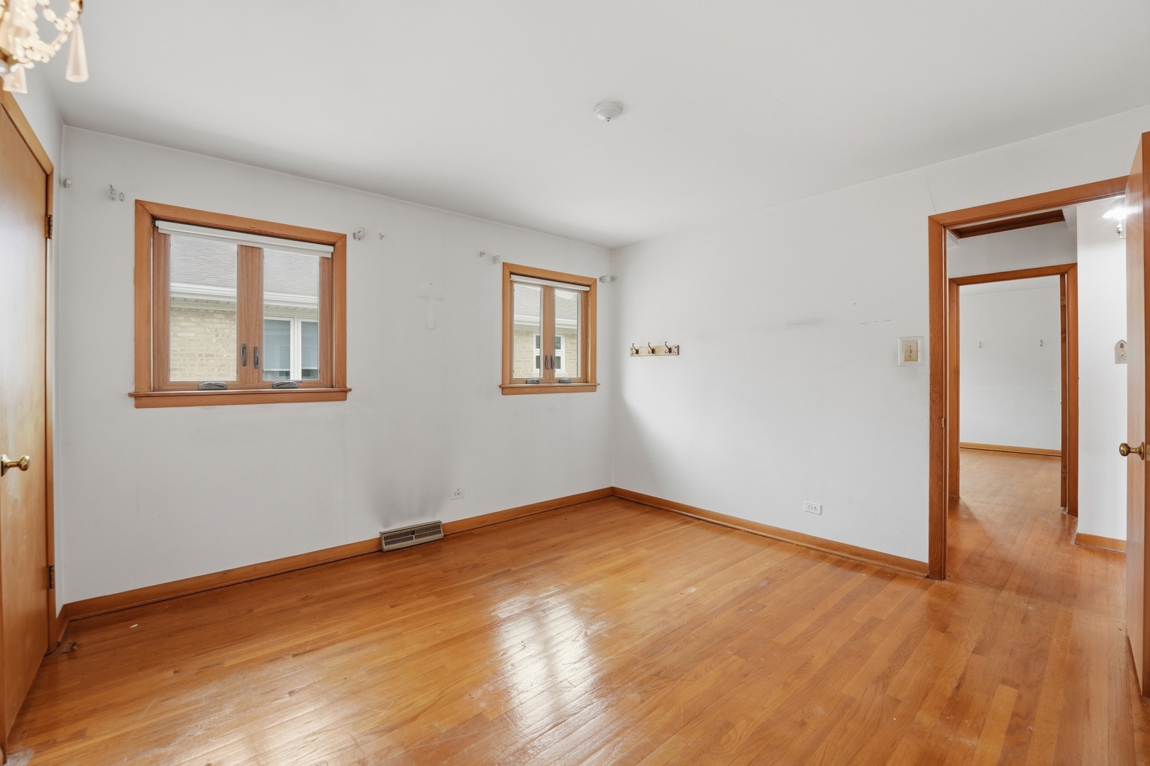 4847 N Sayre Avenue Property Photo 19