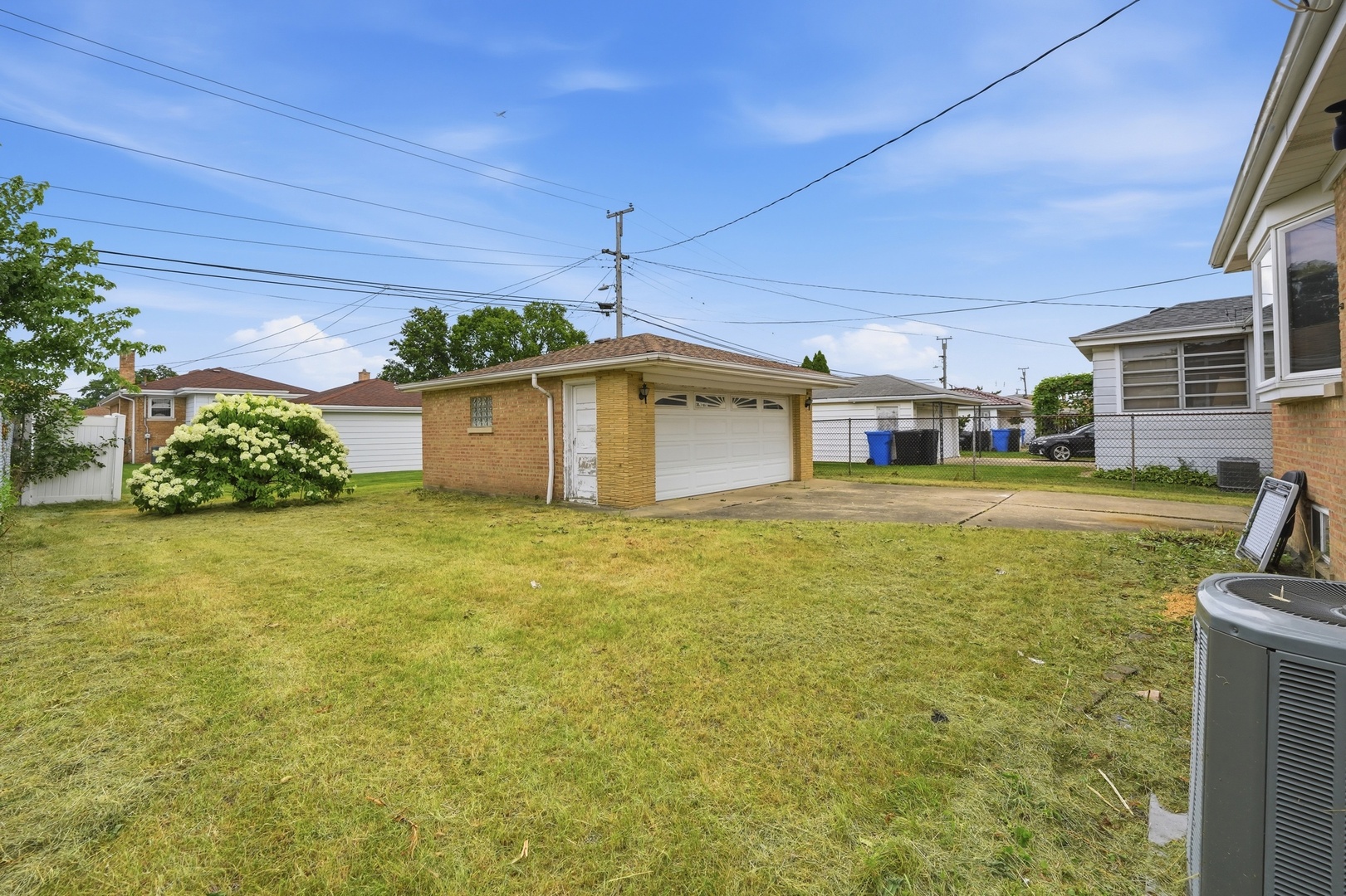 4847 N Sayre Avenue Property Photo 27