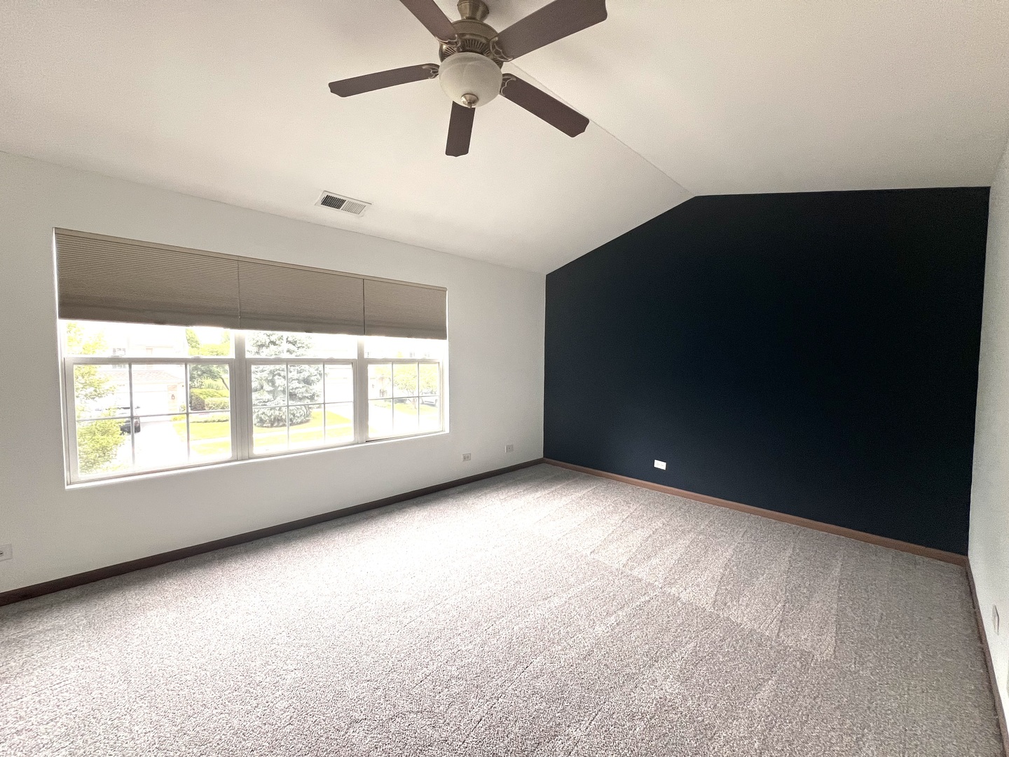 2407 Stoughton Circle 2407 Property Photo 17