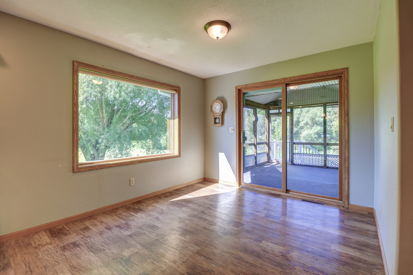 681 W Deer Creek Road Property Photo 7