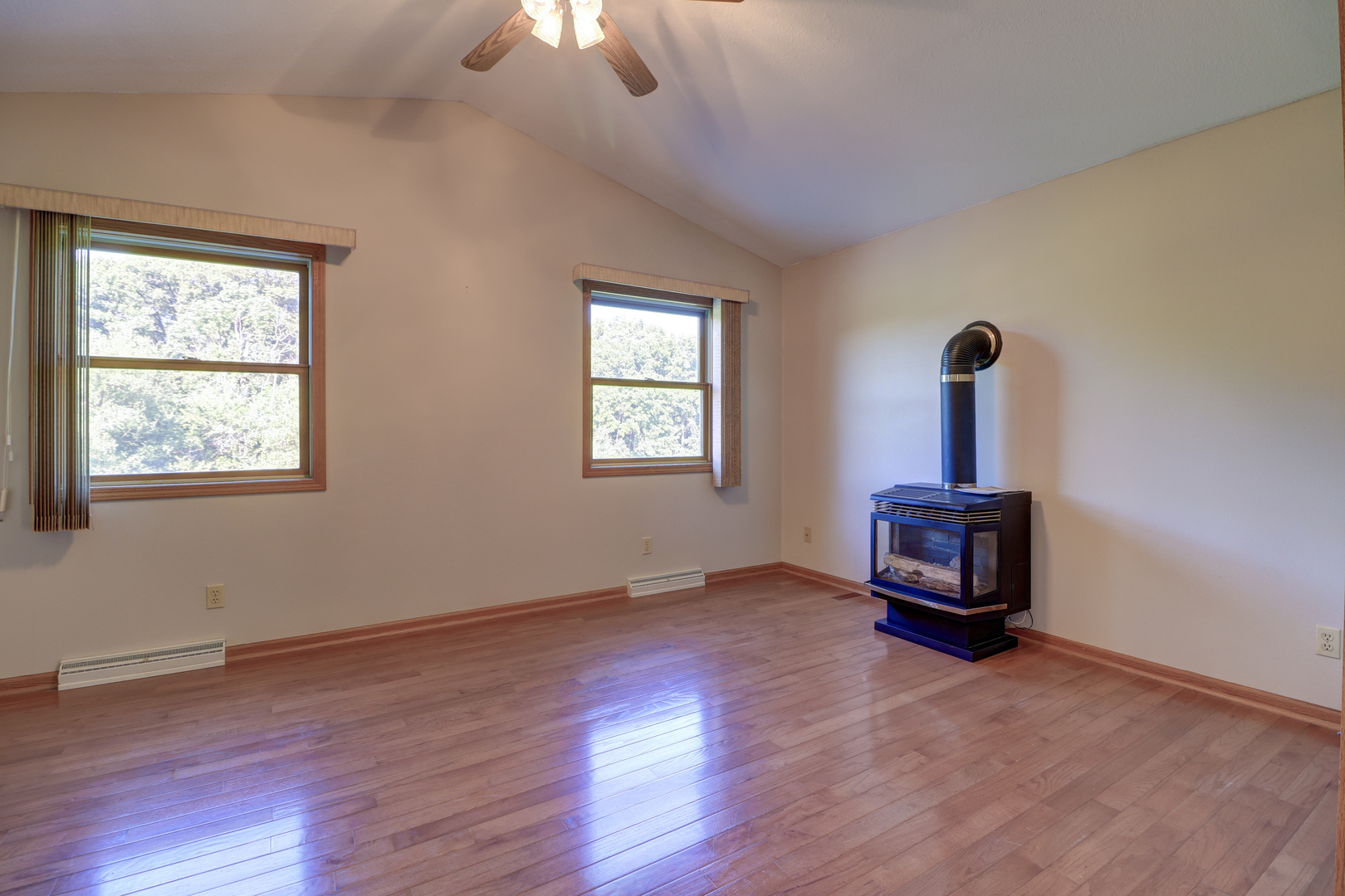 681 W Deer Creek Road Property Photo 13