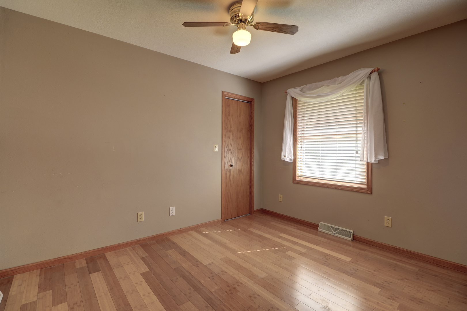 681 W Deer Creek Road Property Photo 19