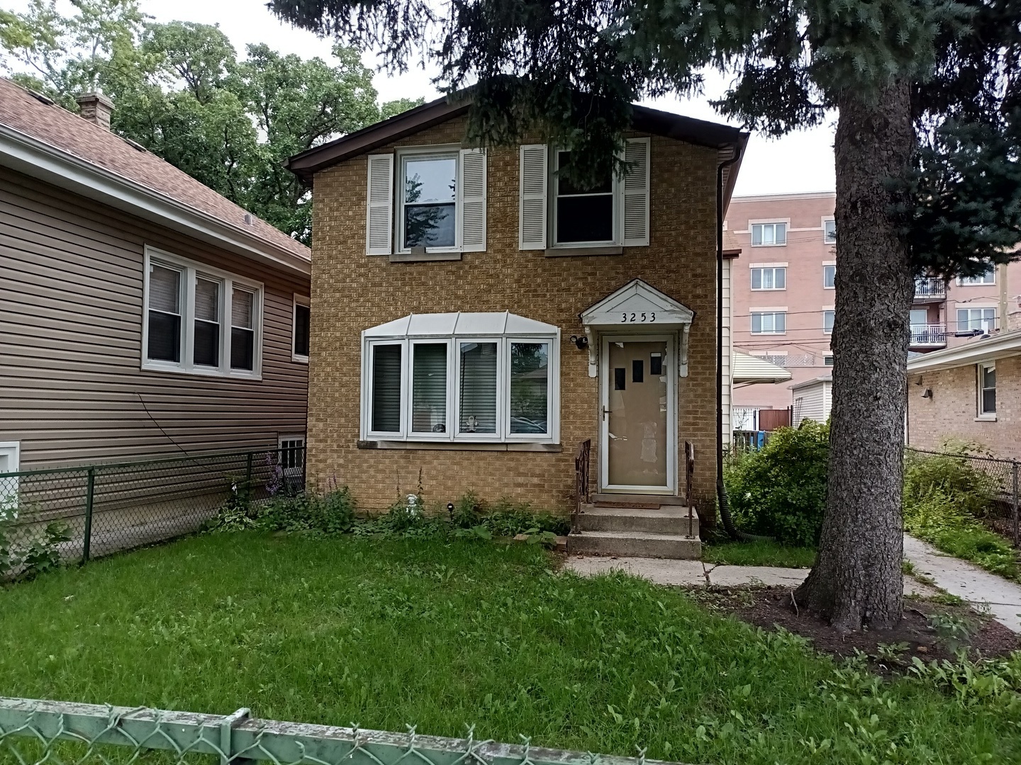 3253 N OCONTO Avenue Property Photo 1