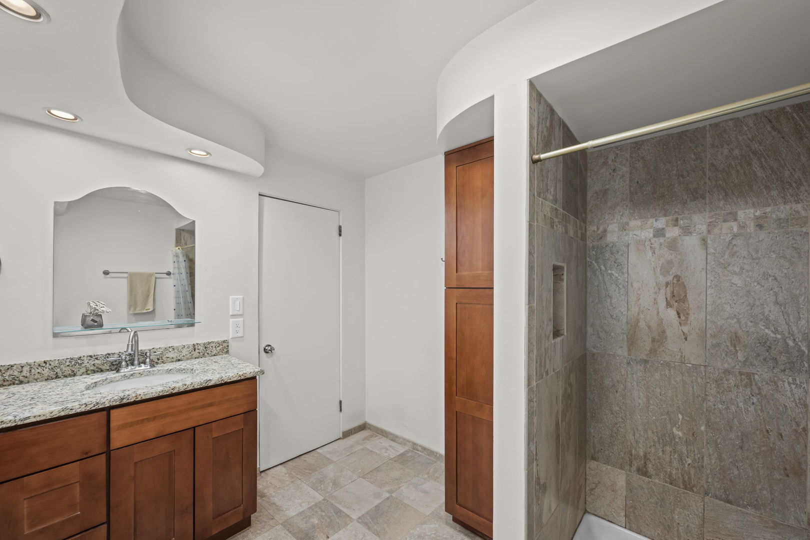 26347 W Il Route 22 Property Photo 11