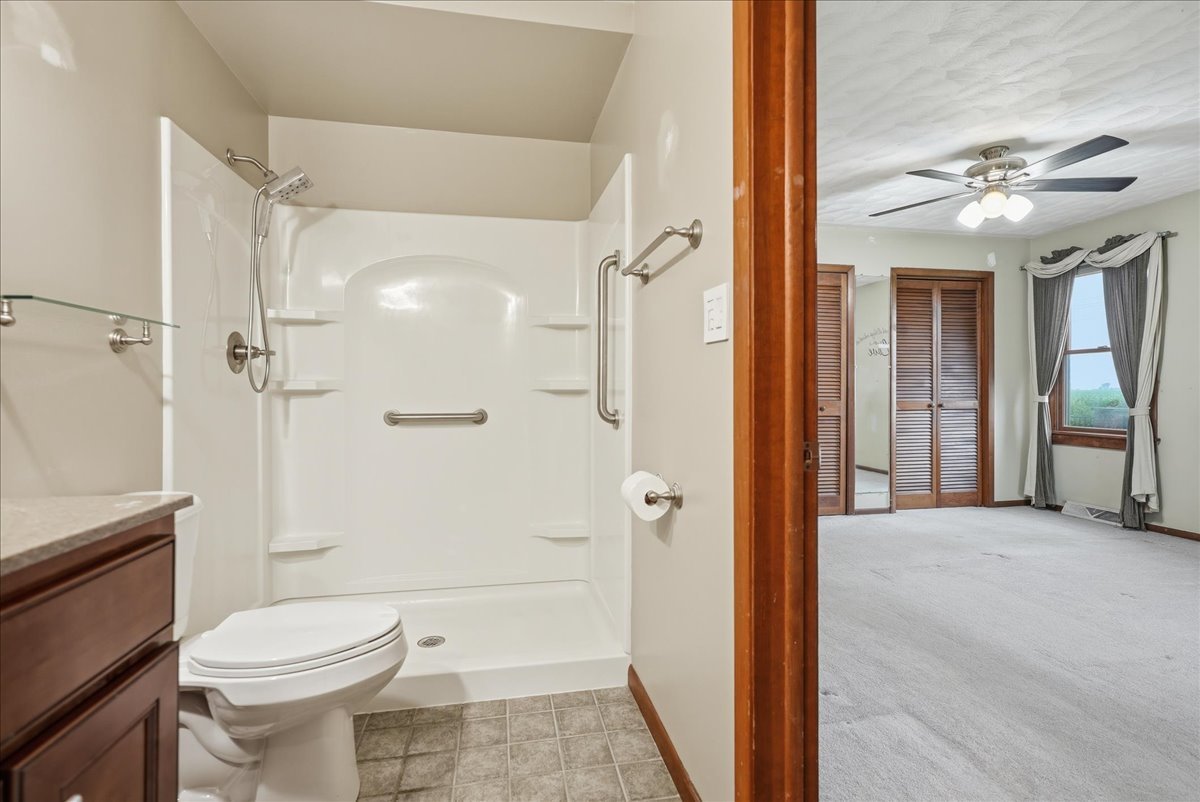 404 Clayton Drive Property Photo 15