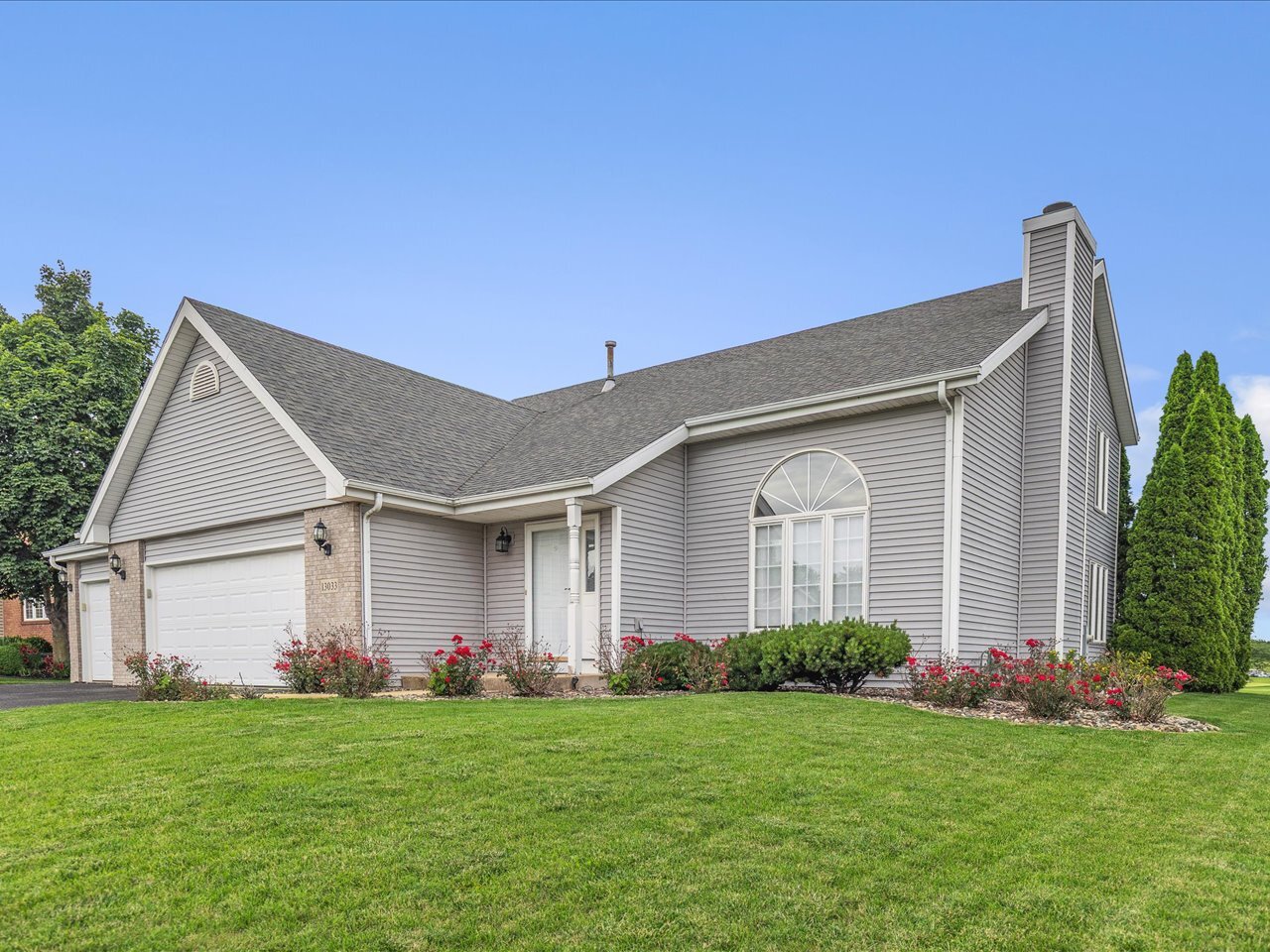13033 Springhill Drive Property Photo 1