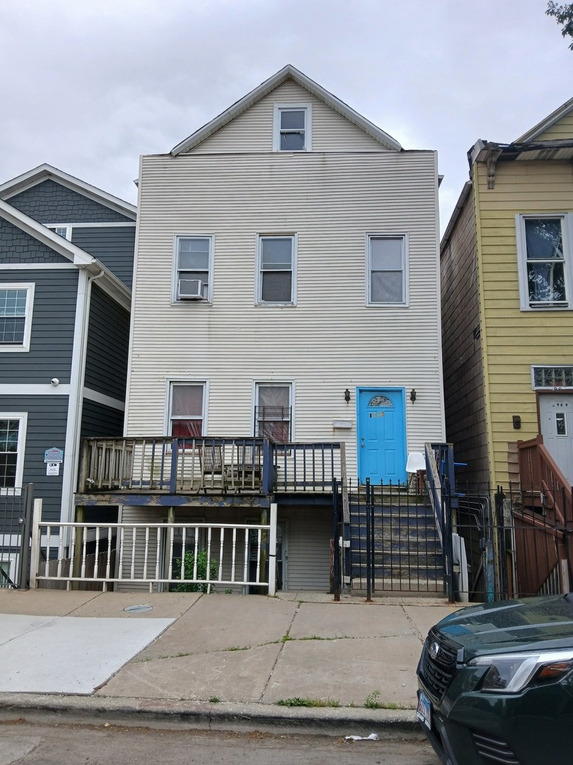 1905 W Cullerton Street Property Photo 1