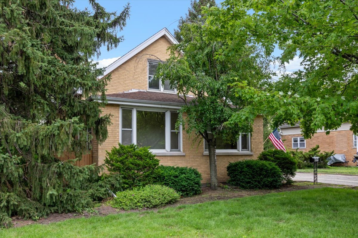 6317 Kirschoff Street Property Photo 1