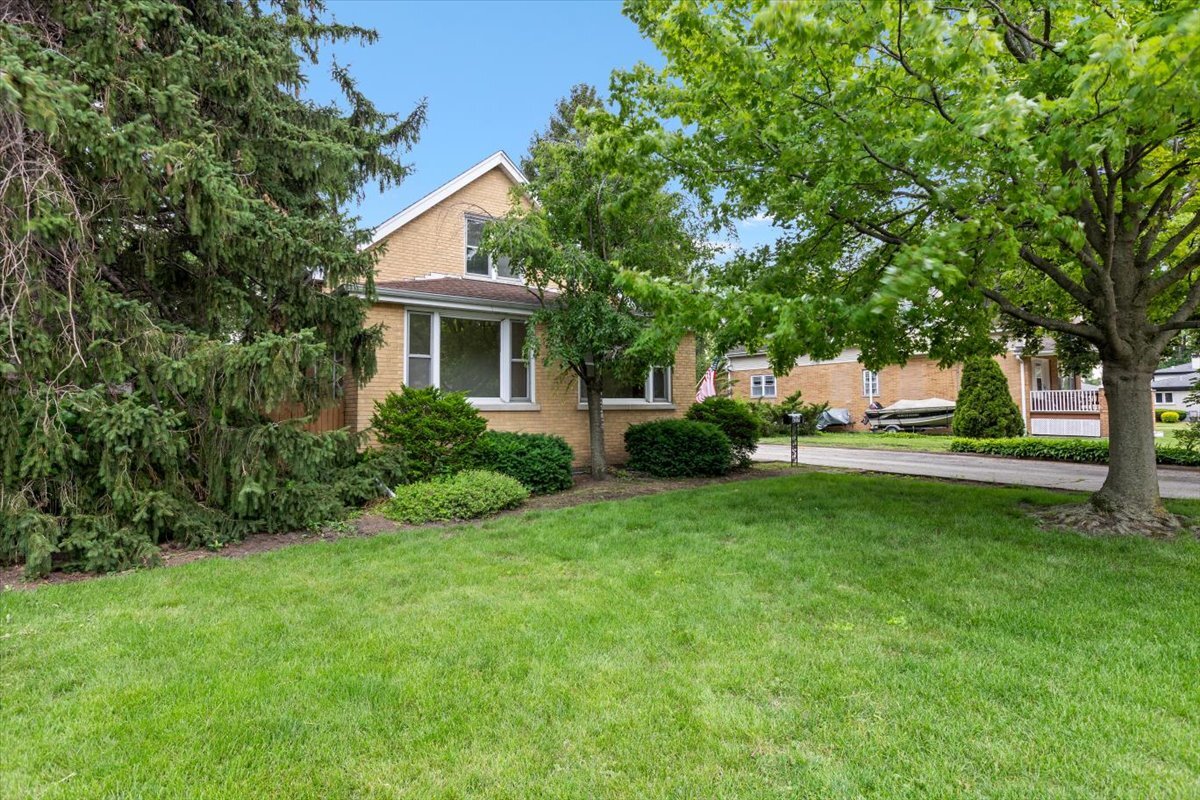 6317 Kirschoff Street Property Photo 14