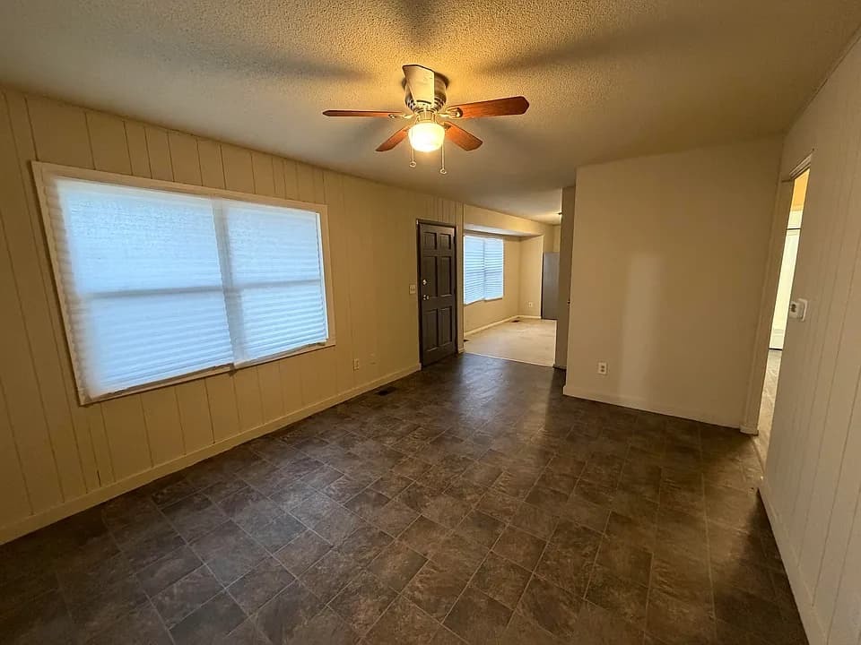 1016 Camaro Drive Property Photo 7