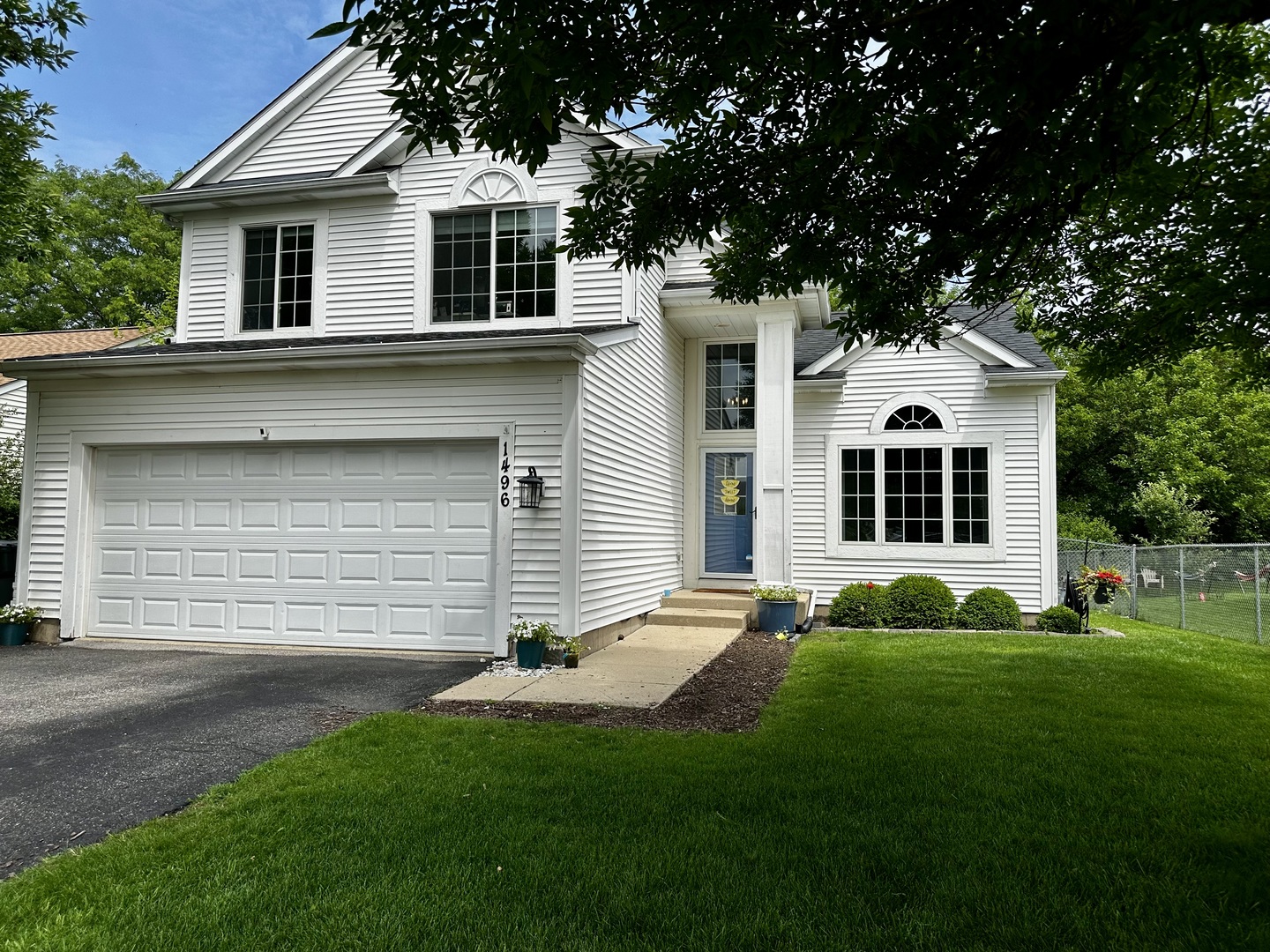 1496 Cheriton Circle Property Photo 2