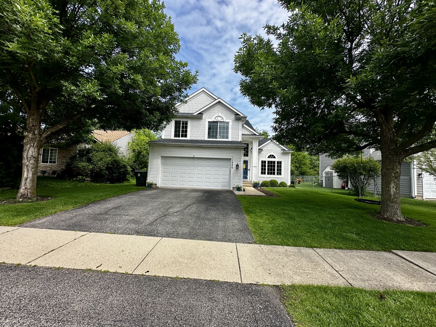 1496 Cheriton Circle Property Photo 3