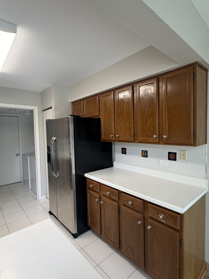 902 Sturnbridge Court Property Photo 7