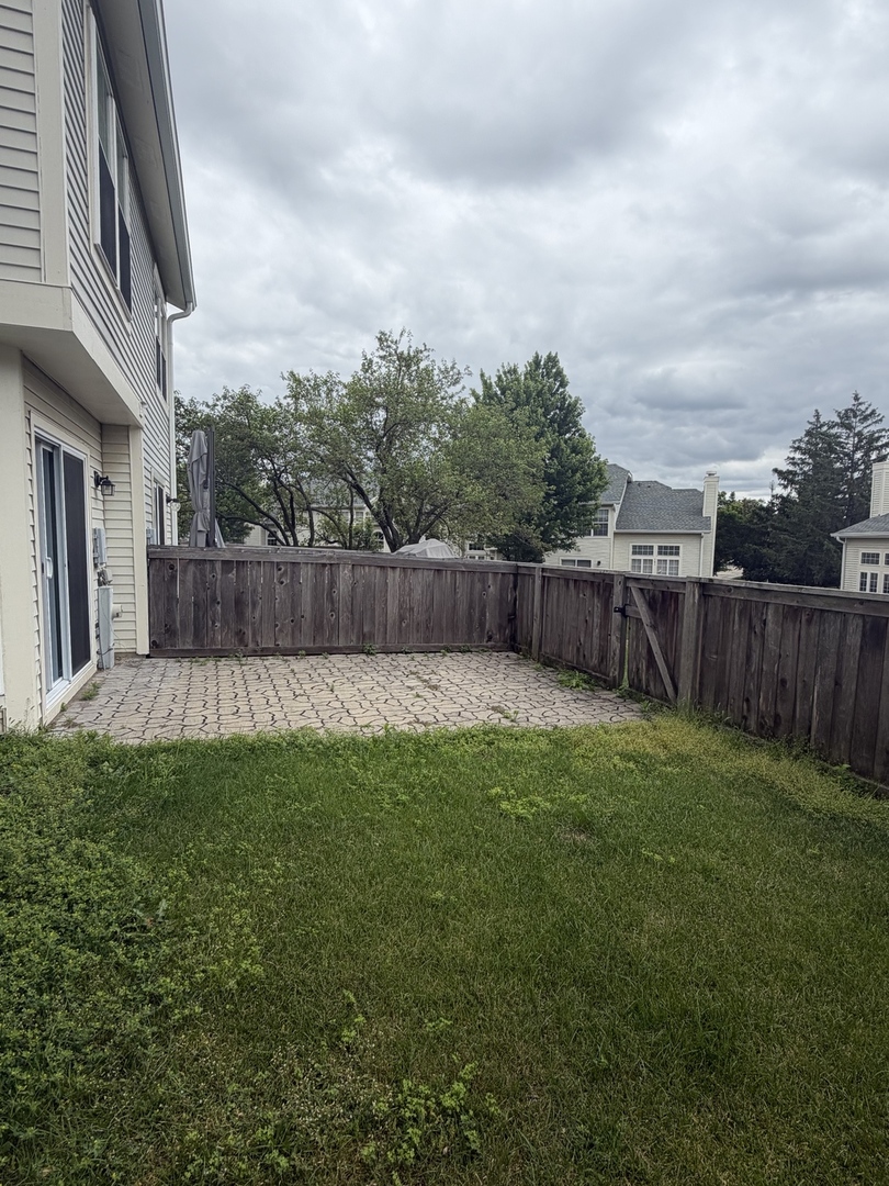 902 Sturnbridge Court Property Photo 18