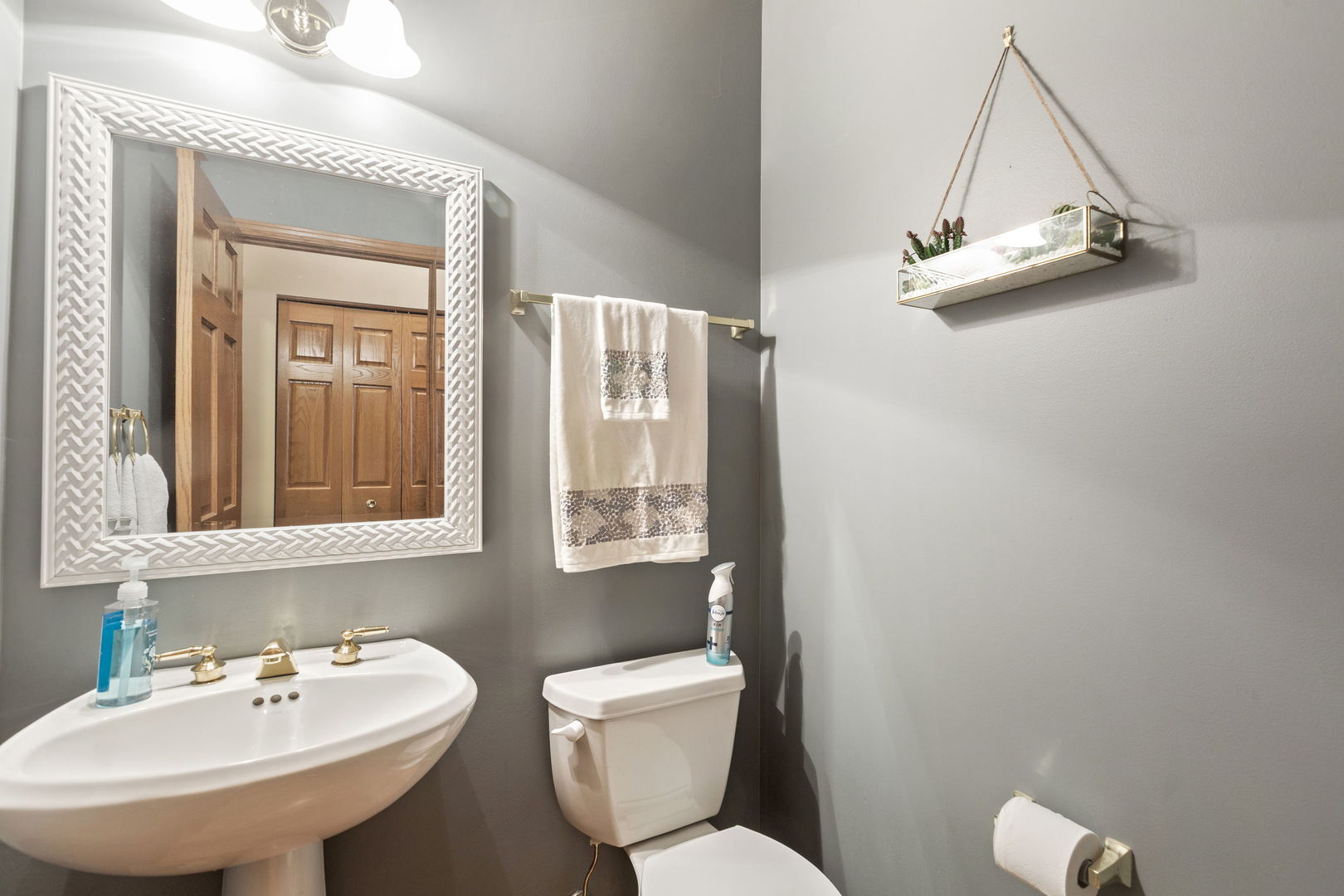 556 Prescott Lane Property Photo 6