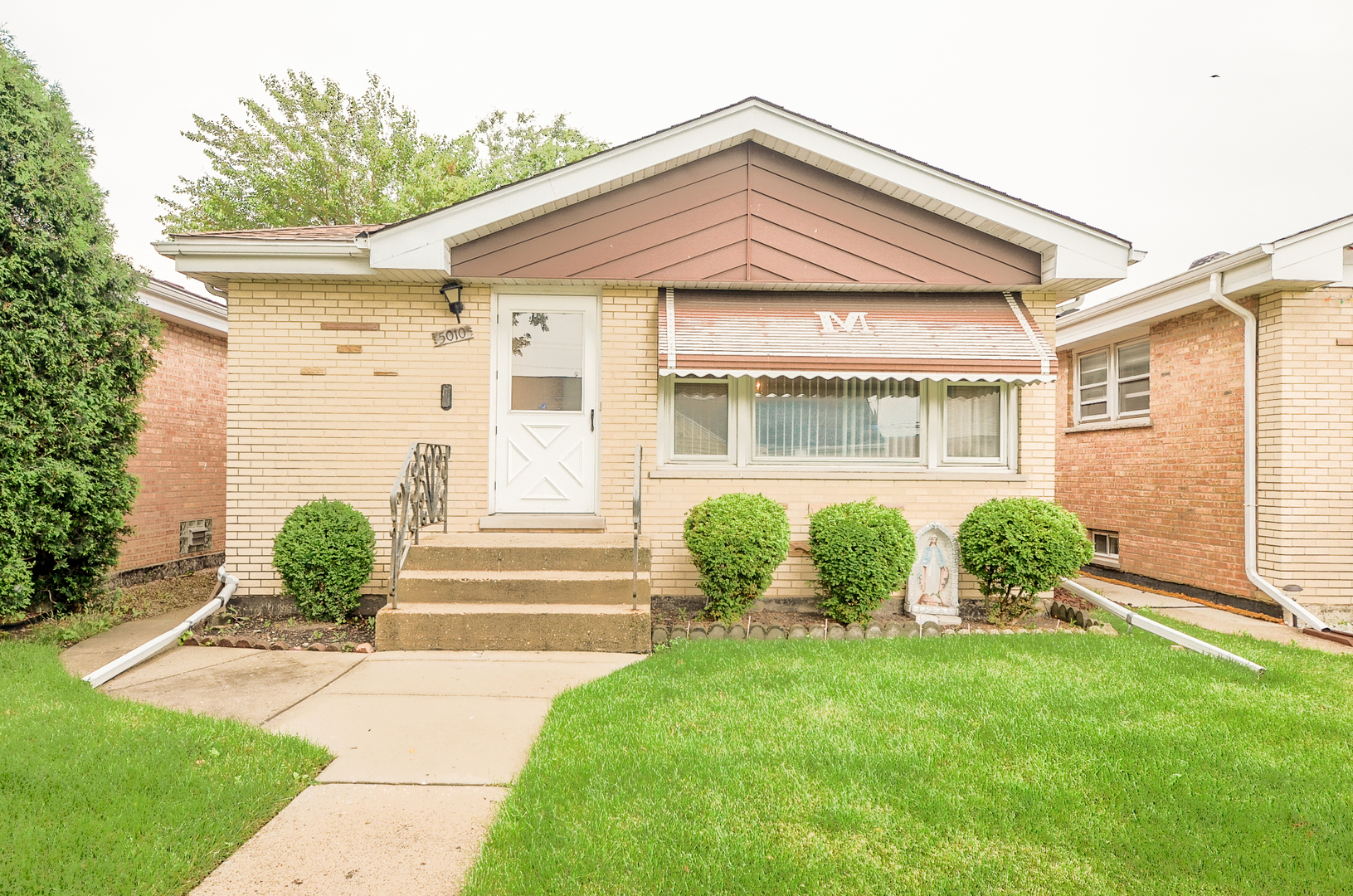5010 Forster Avenue Property Photo 1