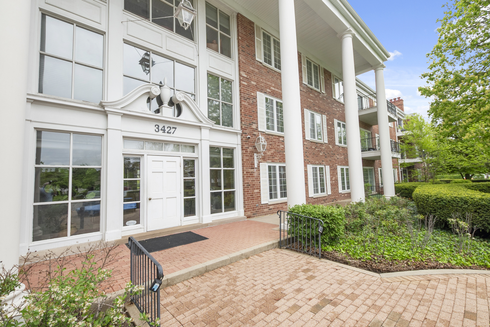 3427 Vollmer Road 309 Property Photo 2