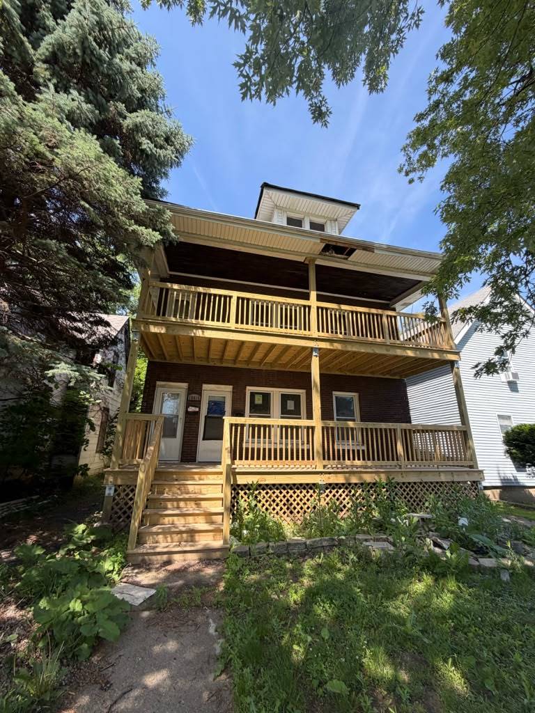 15416 Myrtle Avenue Property Photo 1