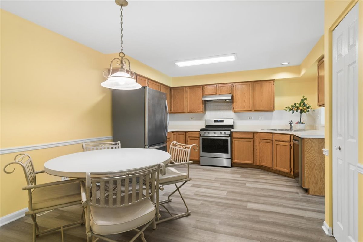 501 Grosse Pointe Circle Property Photo 4
